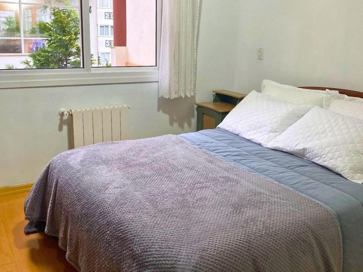 Apartamento Apartamento No Residencial Village No Centro De Gramado, Com Piscina Aquecida E Hidromassagem *